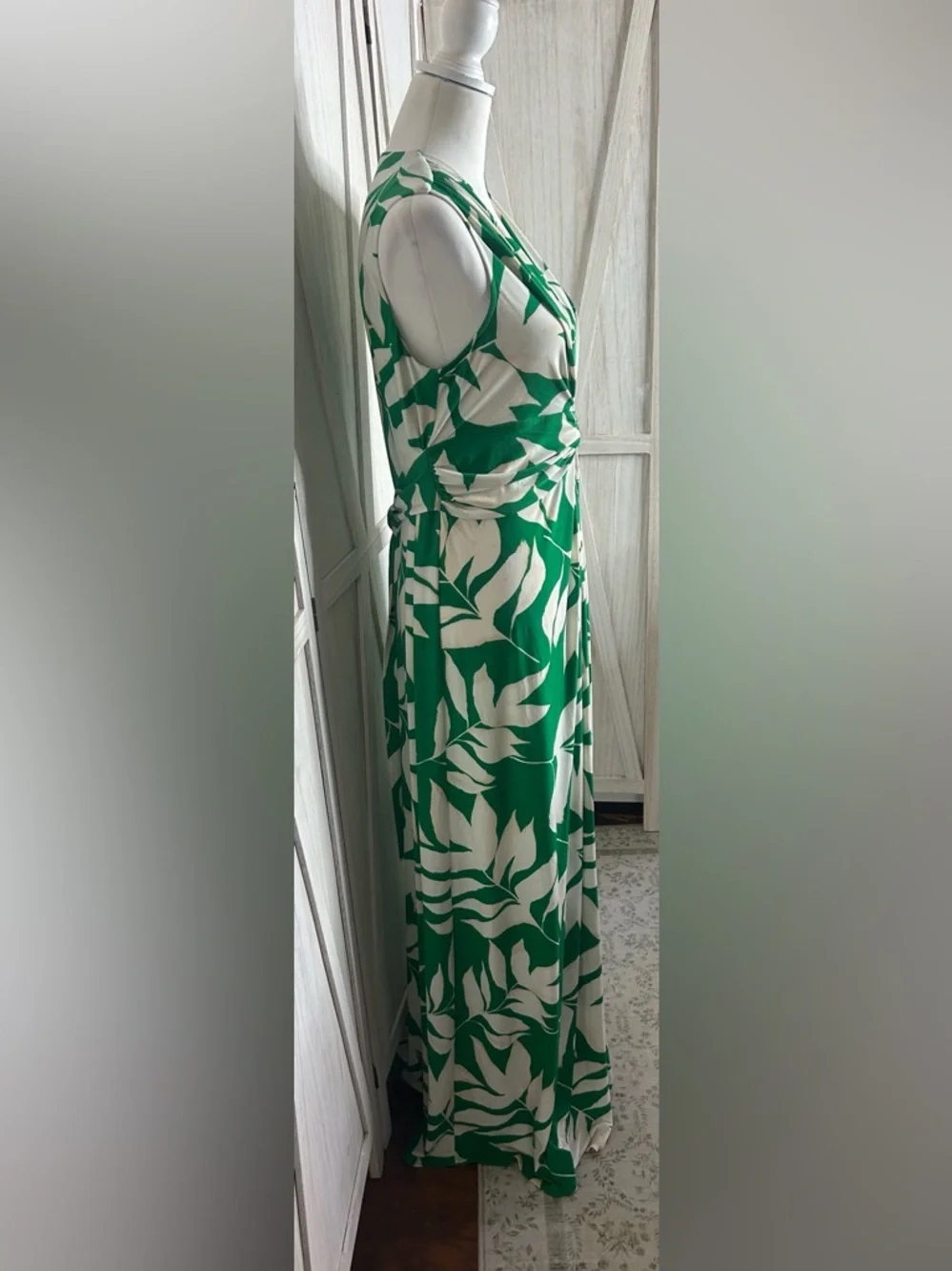 Eliza J EUC Twist Front Green White Sleeveless Leaf-Print Maxi Dress Sz 16 Boho